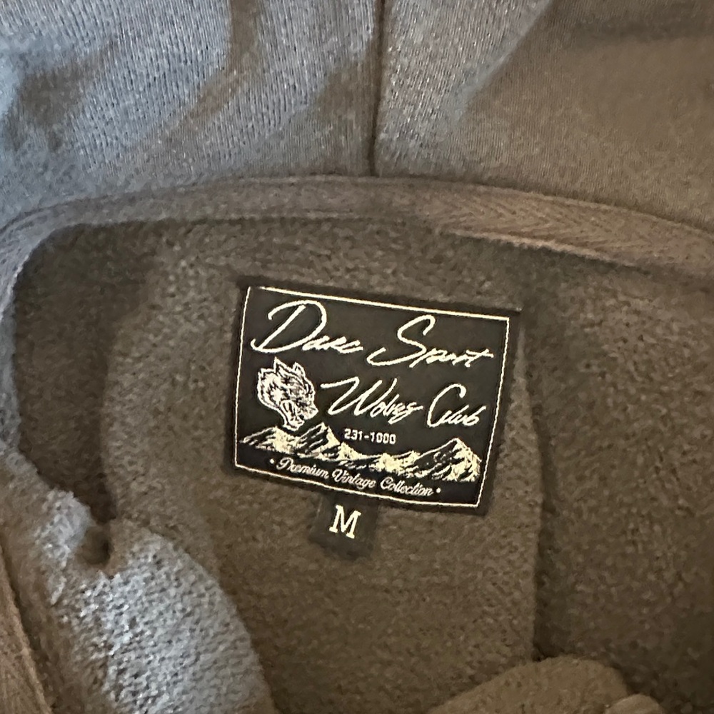 Darc Sport Black Cropped Zip-Up Hoodie Jacket with WOLVES Logo - Picture 4 of 4